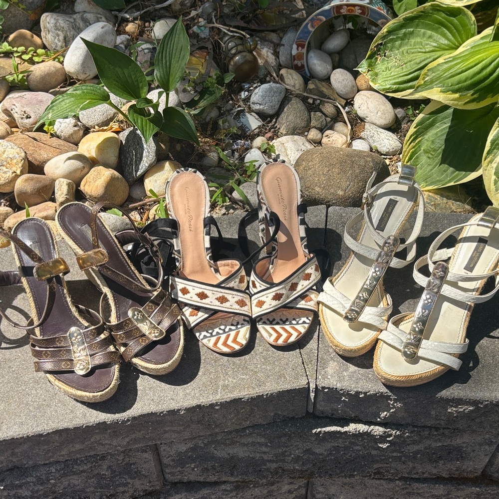 Louis Vuitton Women's Sandals - Brown, Cream, and Gold